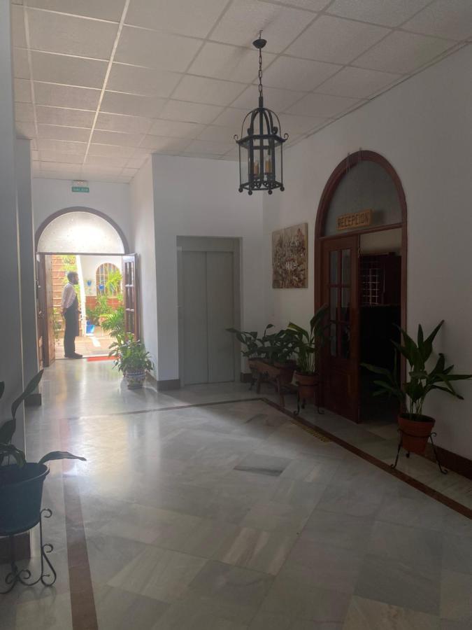 Hotel Meson Fuente Del Pino Olvera Exterior photo