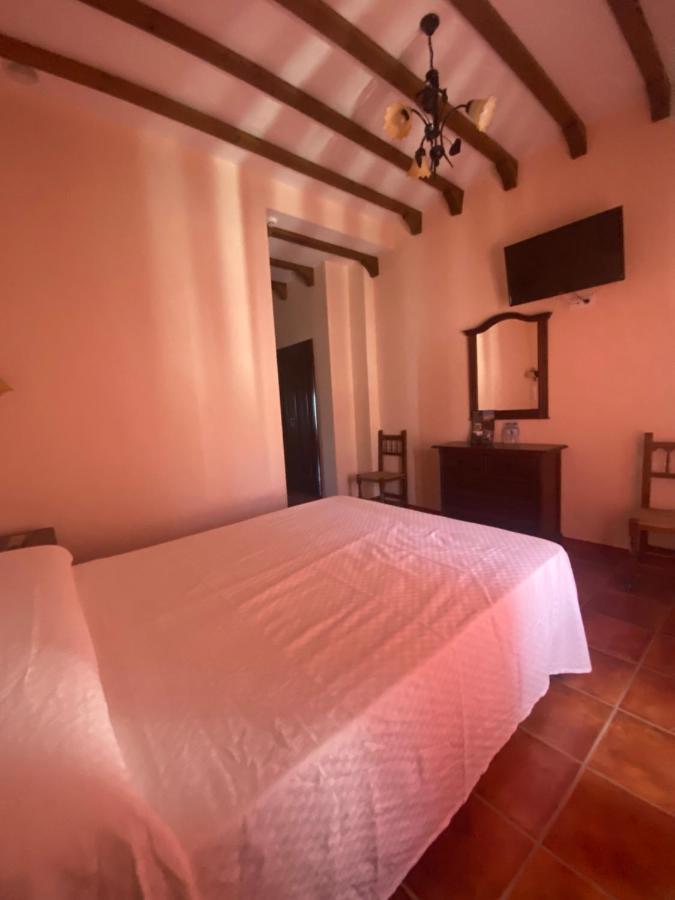 Hotel Meson Fuente Del Pino Olvera Exterior photo